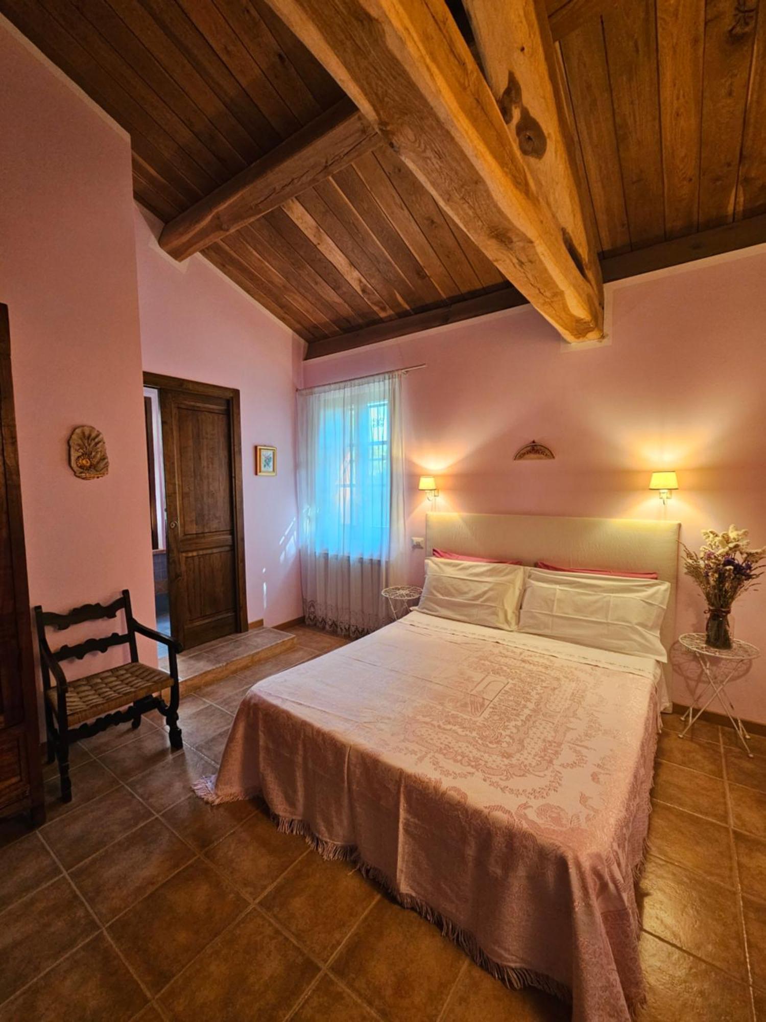 La Casa Dei Tigli Bed & Breakfast Cannara Exterior photo
